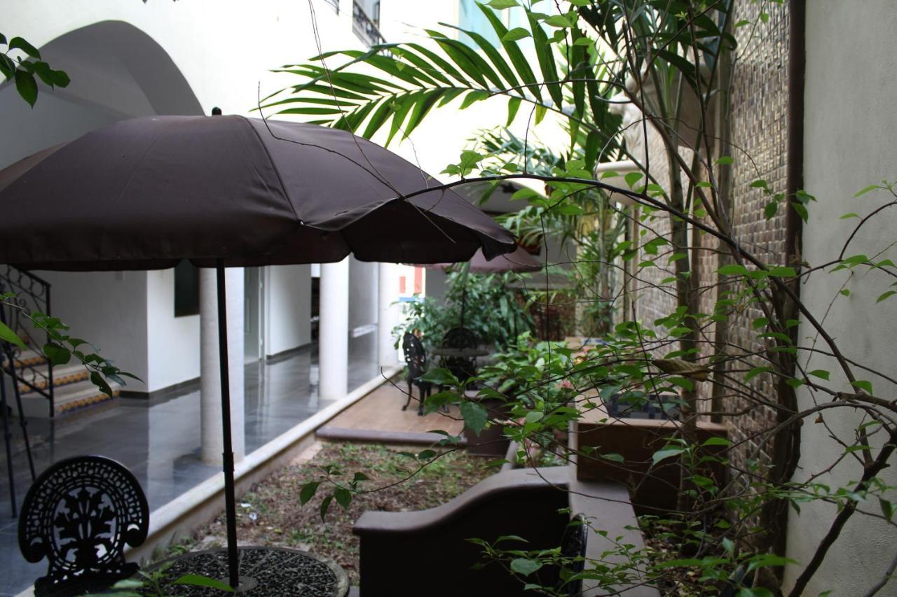 Hotel Casona Margot Valladolid  Exterior photo