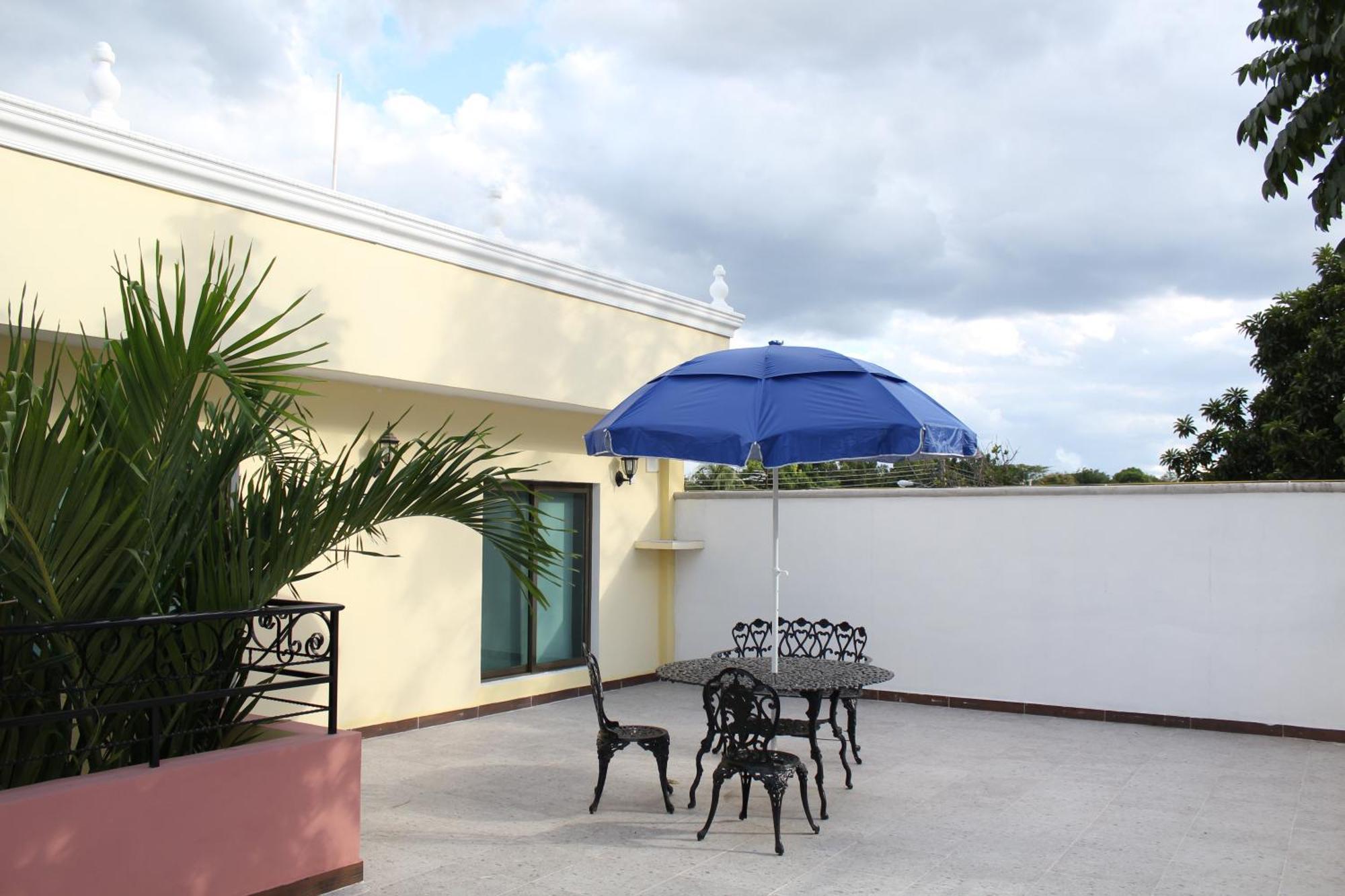Hotel Casona Margot Valladolid  Exterior photo